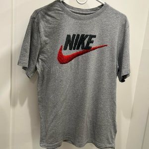 Nike T-shirt